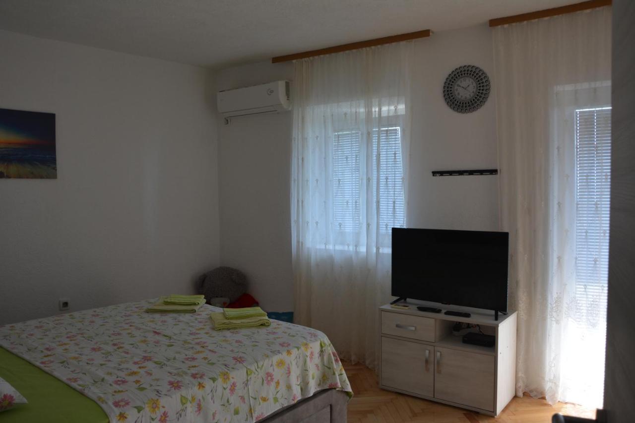 Apartments Djedovic 2 Petrovac 外观 照片