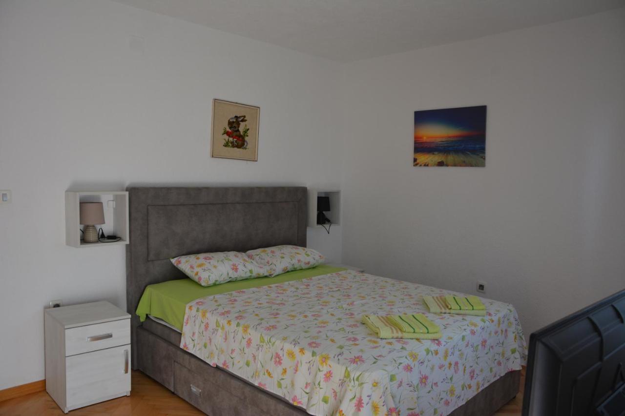 Apartments Djedovic 2 Petrovac 外观 照片