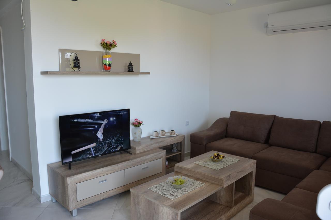 Apartments Djedovic 2 Petrovac 外观 照片