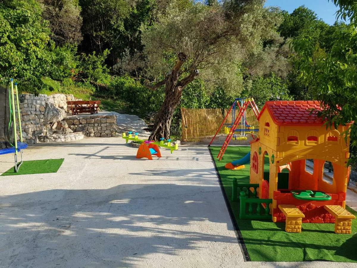 Apartments Djedovic 2 Petrovac 外观 照片