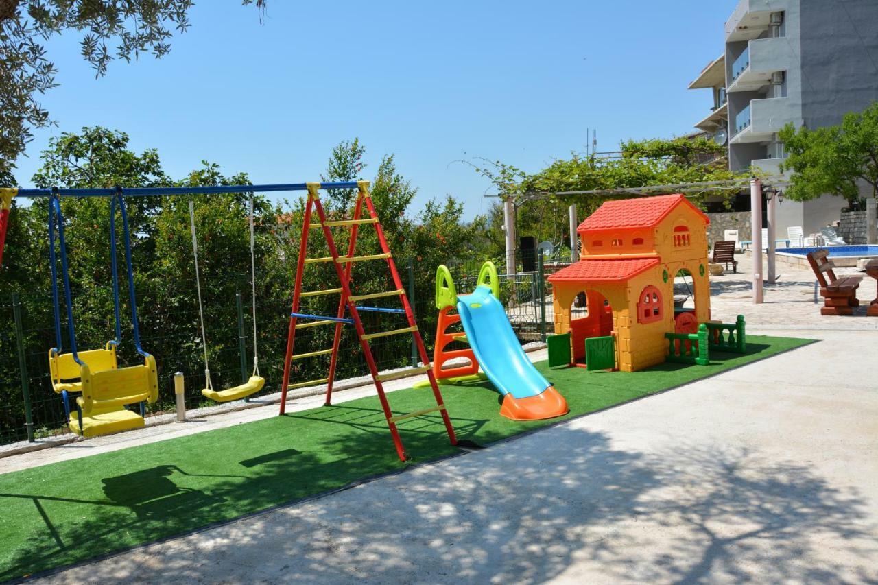 Apartments Djedovic 2 Petrovac 外观 照片